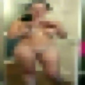 Urielle de Artix, 24 ans - rencontre coquine sans prise de tête