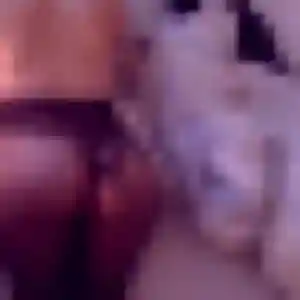 Veronique, 36 ans, en ligne à Canet pour une rencontre coquine