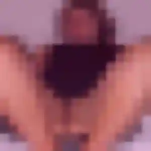 Photo de Luna à Cornebarrieu (19 ans) - rencontre coquine gratuit