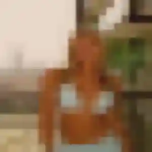 Contacte Fatima, 23 ans à Coutras en t'inscrivant