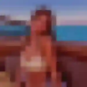 Charmante Dana, 39 ans à Fléac - voir sa photo