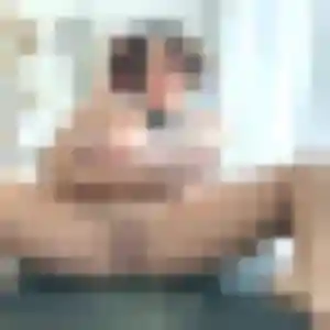 Photo exclusive de Anne-Charlotte, 19 ans à Gelos - rencontre coquine