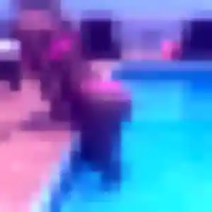 Photo de Christine à Gramat (35 ans) - rencontre coquine anonyme