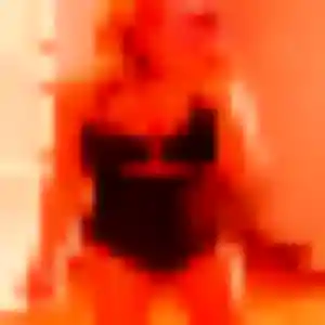 Anne-Charlotte, 22 ans, en ligne à Hendaye pour un rencontre coquine