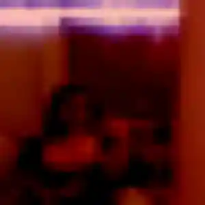 Alienor, femme de 34 ans propose rencontre coquine à Hourtin