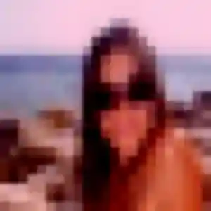 Profil de Lola à Le Grau-du-Roi (21 ans) - rencontre coquine sans inscription