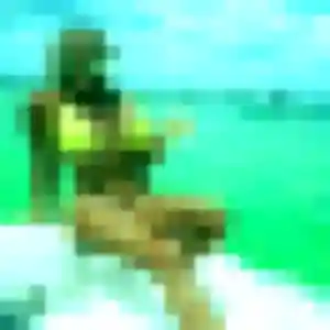 Leonore (40 ans) à Le Palais-sur-Vienne attend une rencontre aujourd'hui