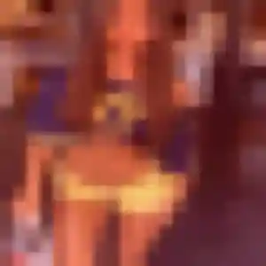 Photo exclusive de Ariane, 40 ans à Lodève - plan discret