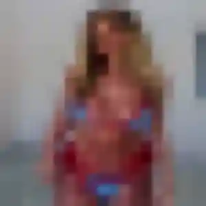 Gladys, 29 ans, en ligne à Lons pour un rencontre coquine