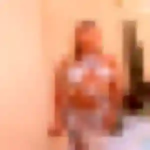 Photo privée de Louise, 39 ans à Montesquieu-Volvestre - plan discret