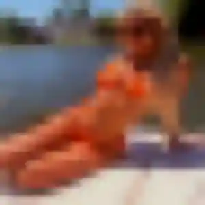 Belle Sonia, 23 ans à Nay - voir sa photo