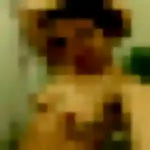 Photo de Julie à Parempuyre (41 ans) - rencontre coquine anonyme