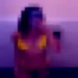 Découvre Olivia, 33 ans à Pont-Saint-Esprit gratuitement