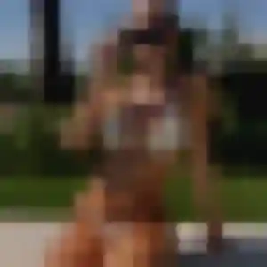 Photo exclusive de Ameline, 41 ans à Saint-Chély-d'Apcher - rencontre coquine