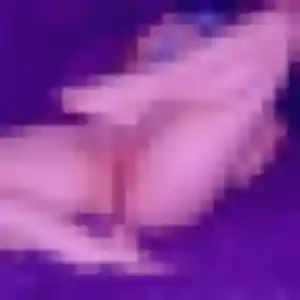 Ines, 35 ans, connectée à Vias pour une rencontre coquine